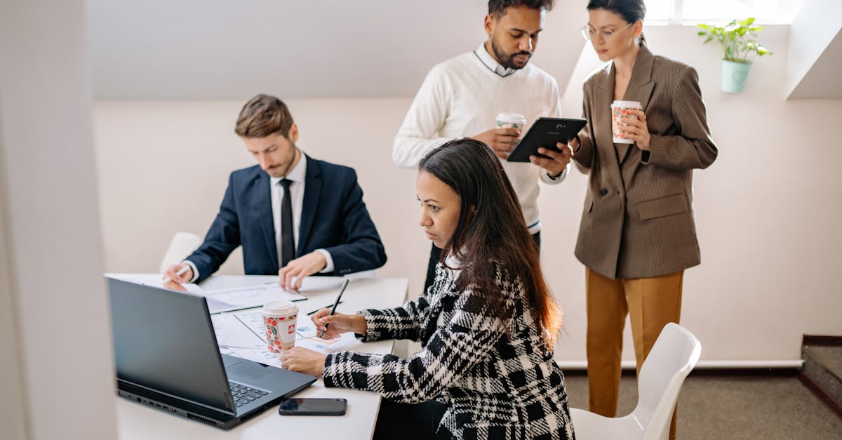 买卖微信账号时：实名认证的机遇与挑战